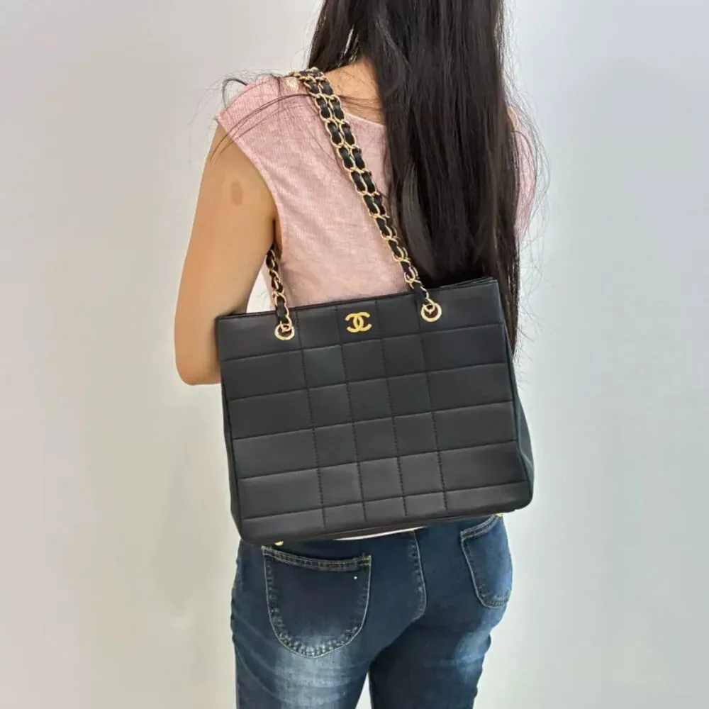 Chanel Women Pre-Loved Bag Very Good Condition